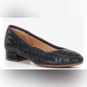 Brioso Mera Woven Leather Black Flats Size 8.5